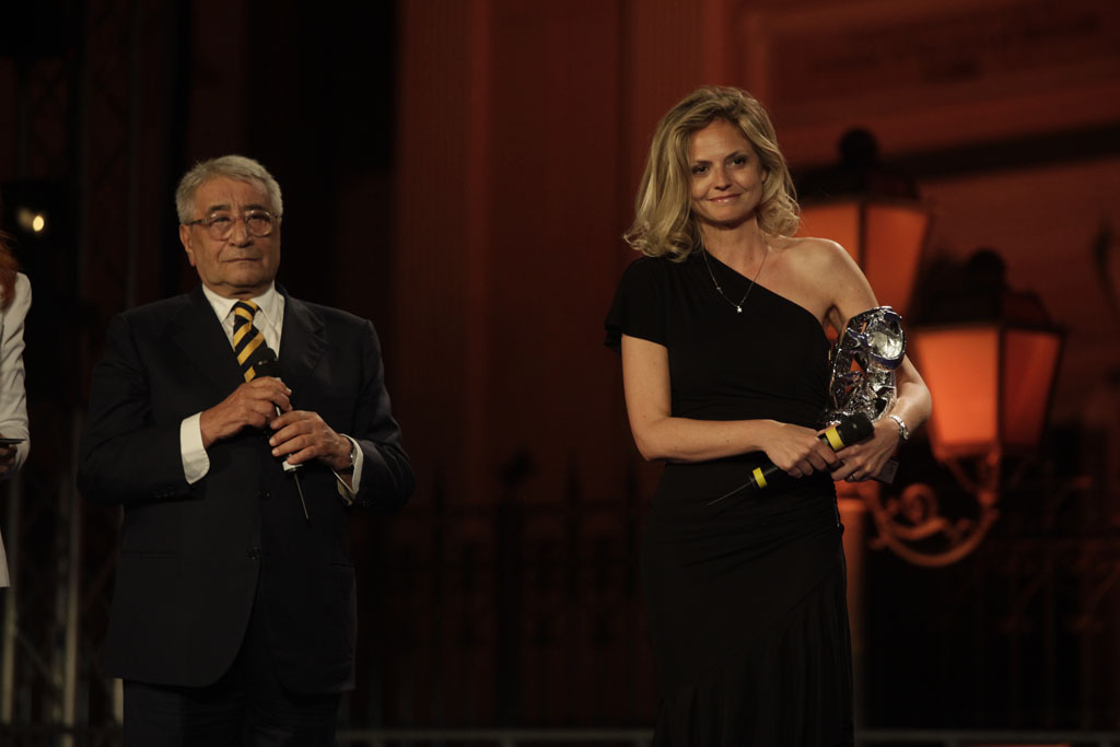 Paolo Graldi pres. Premio Ischia Sarah Varetto premio Ischia 10 anni Sky tg24
