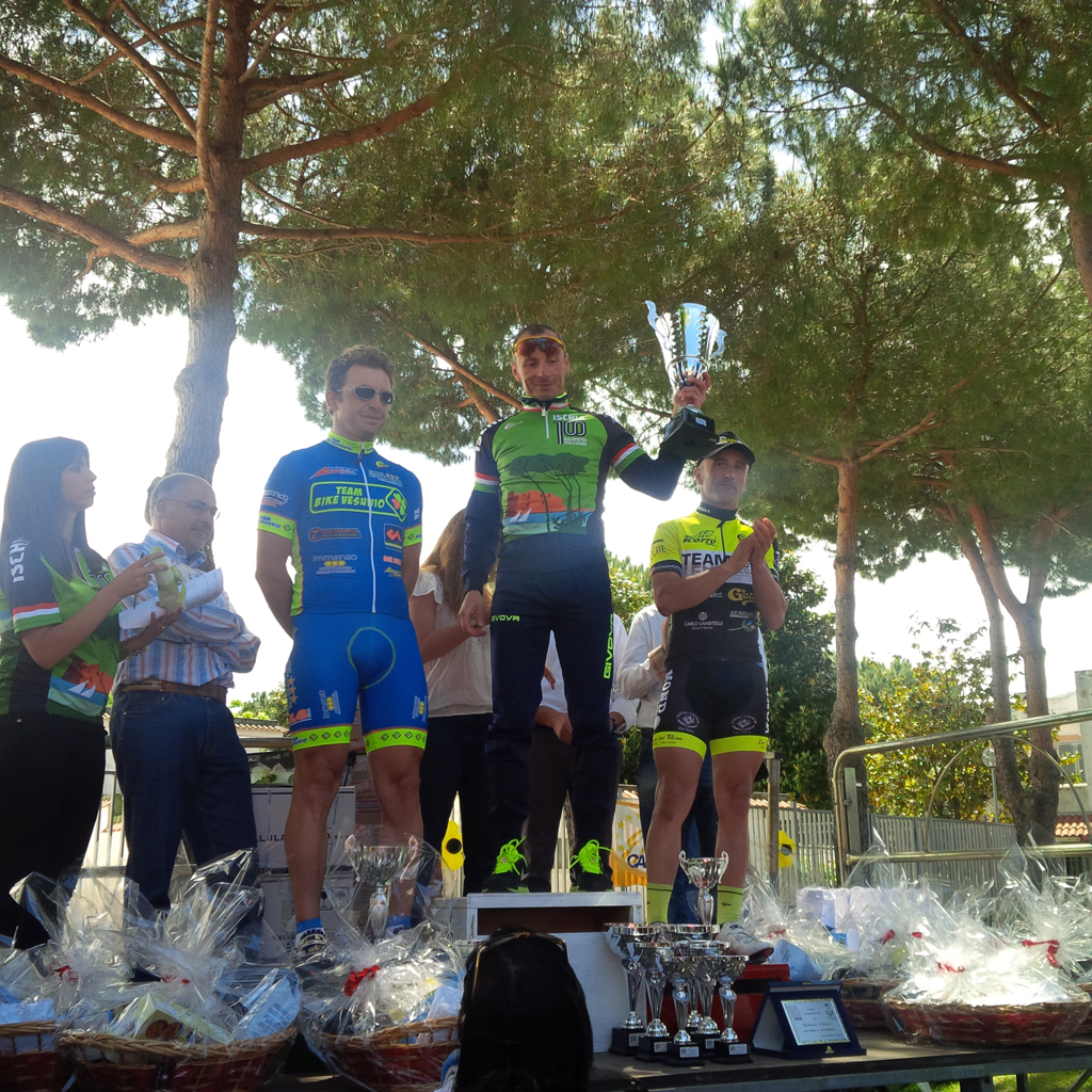 Podio 100KM PODIO 100KM
